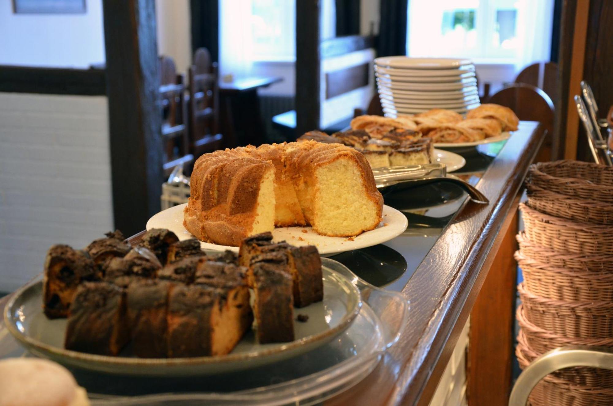 Hotel Rose Breclav Ngoại thất bức ảnh